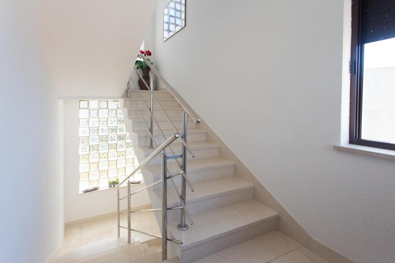Apartmani Stanic Seget Vranjica Bagian luar foto