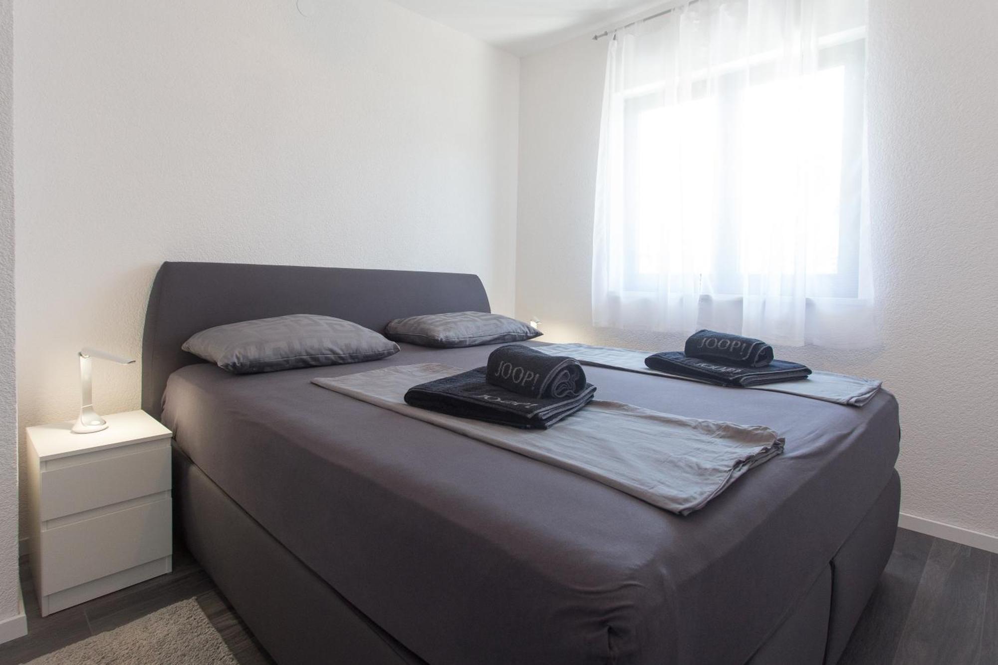 Apartmani Stanic Seget Vranjica Ruang foto