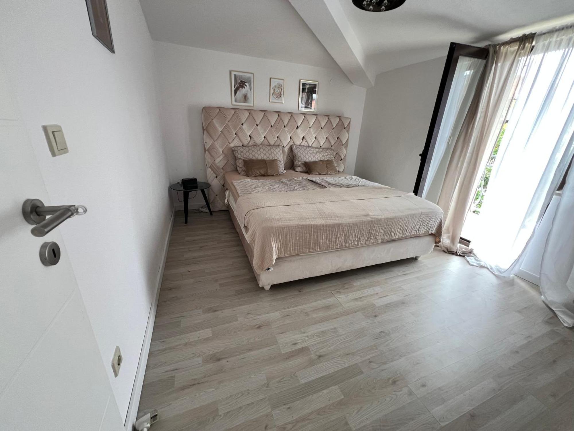 Apartmani Stanic Seget Vranjica Bagian luar foto