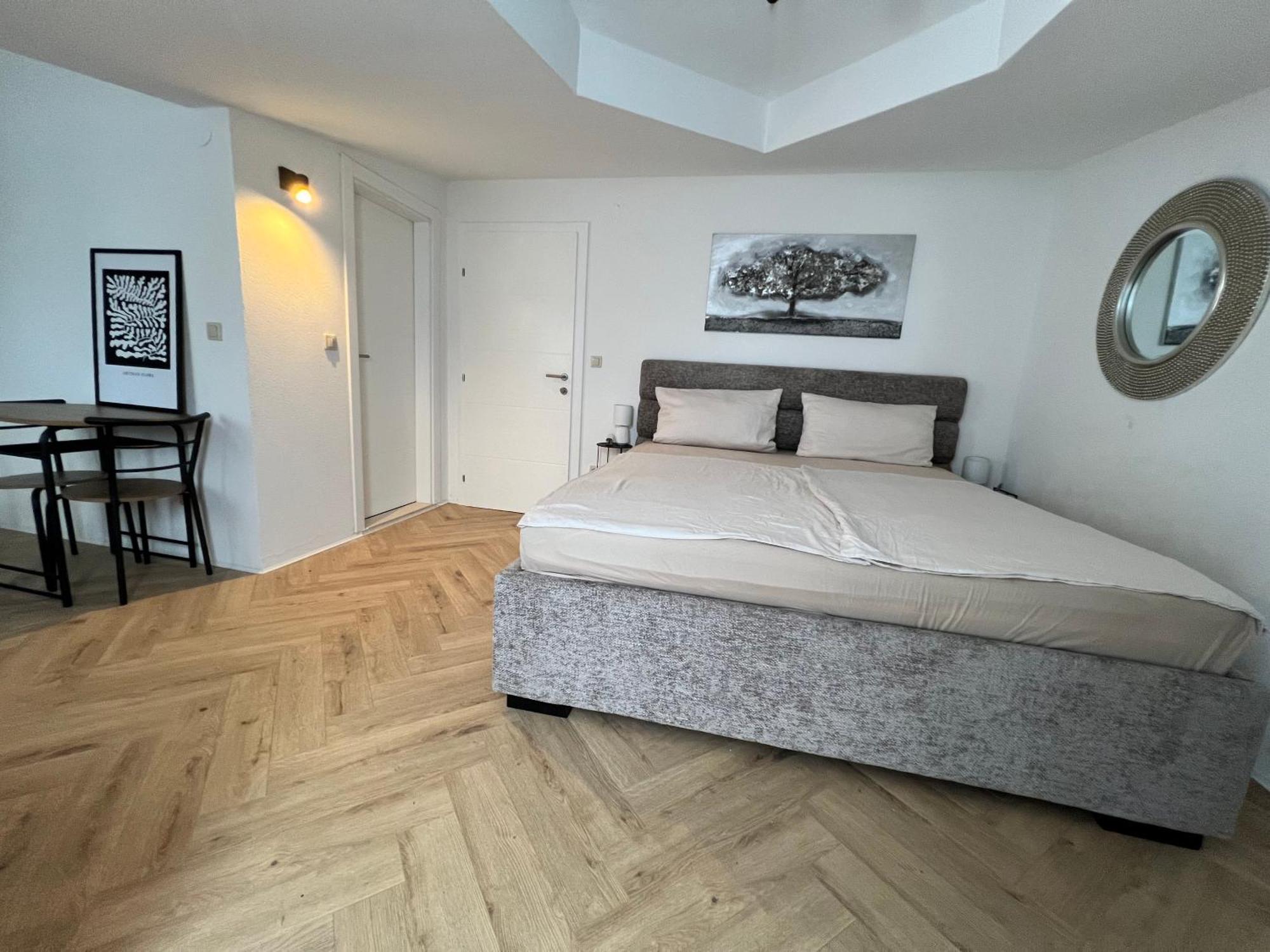Apartmani Stanic Seget Vranjica Bagian luar foto